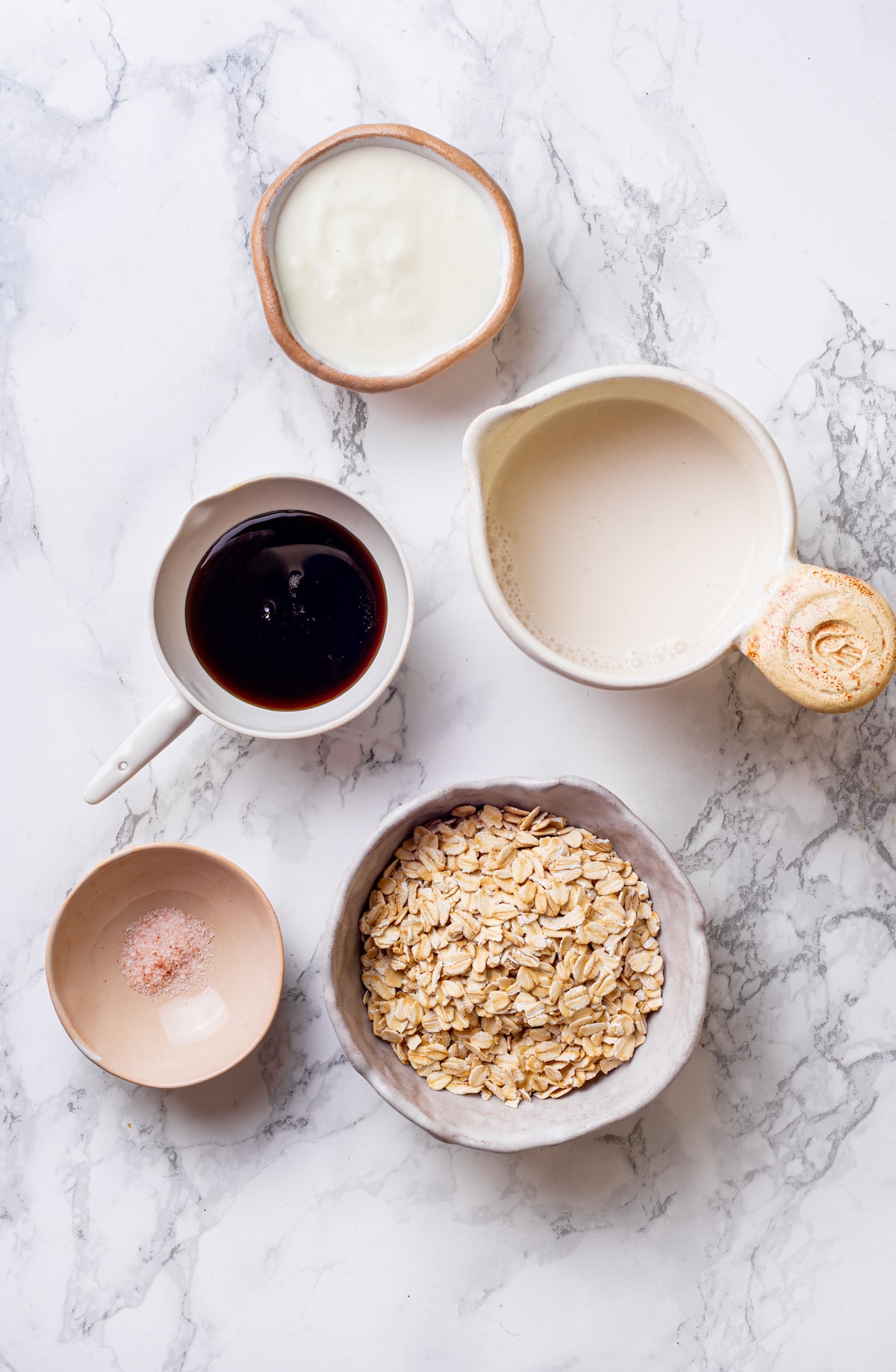 Ingredients needed for overnight oats.