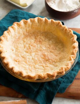 A baked unfilled pie crust.