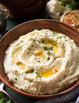 Roasted Garlic Mashed Cauliflower Potatoes